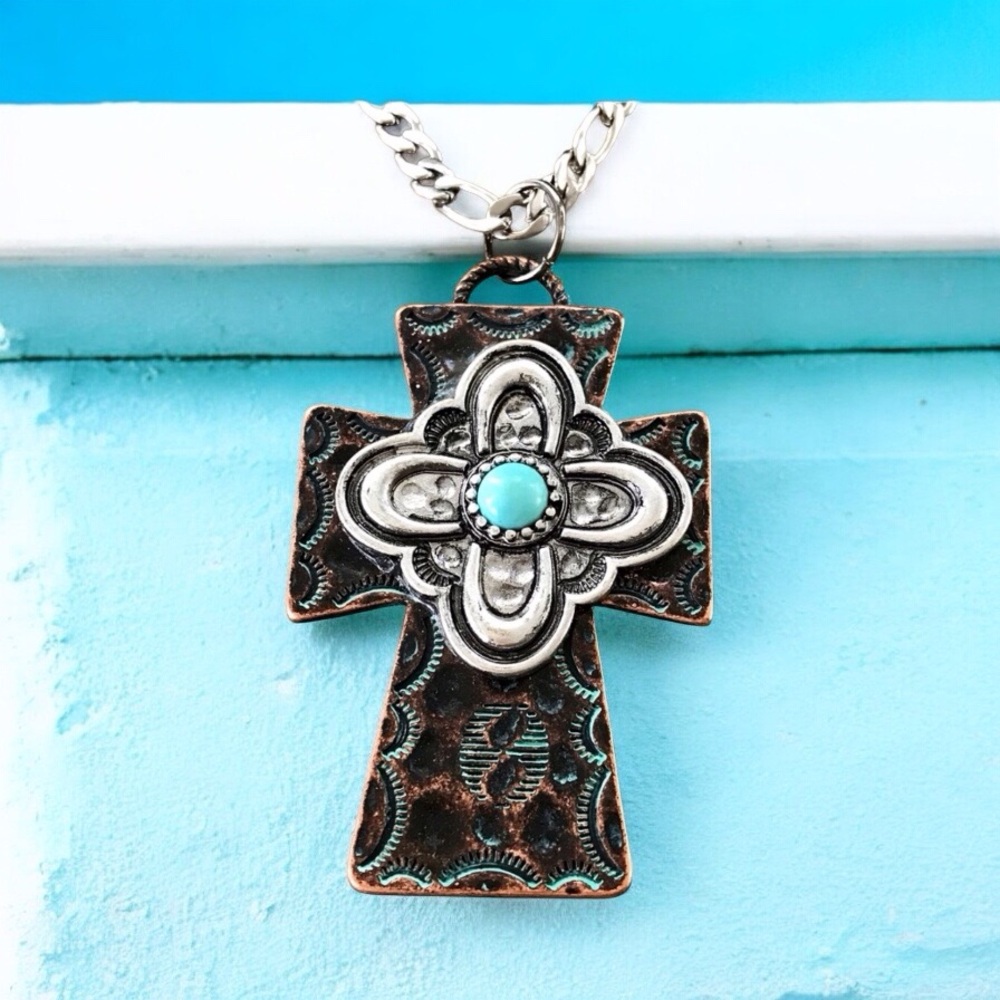 🆕3D Rustic Cross Pendant